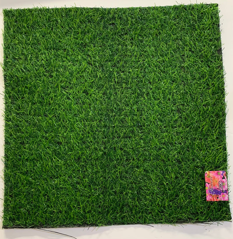 GRAMA ARTIFICIAL CUADRADA DE 15" X 15"
